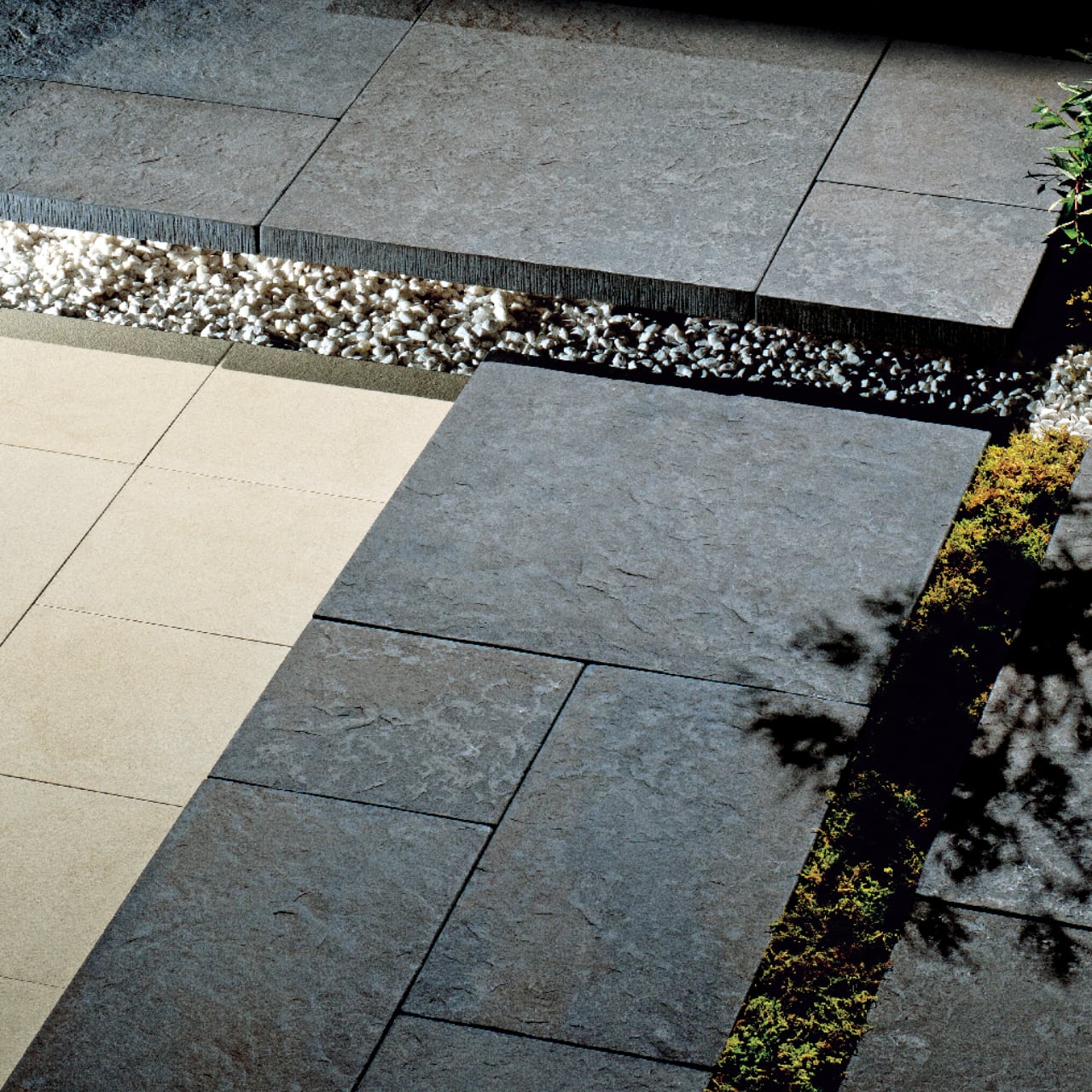 ダルストーンペイブ DULL STONE PAVE