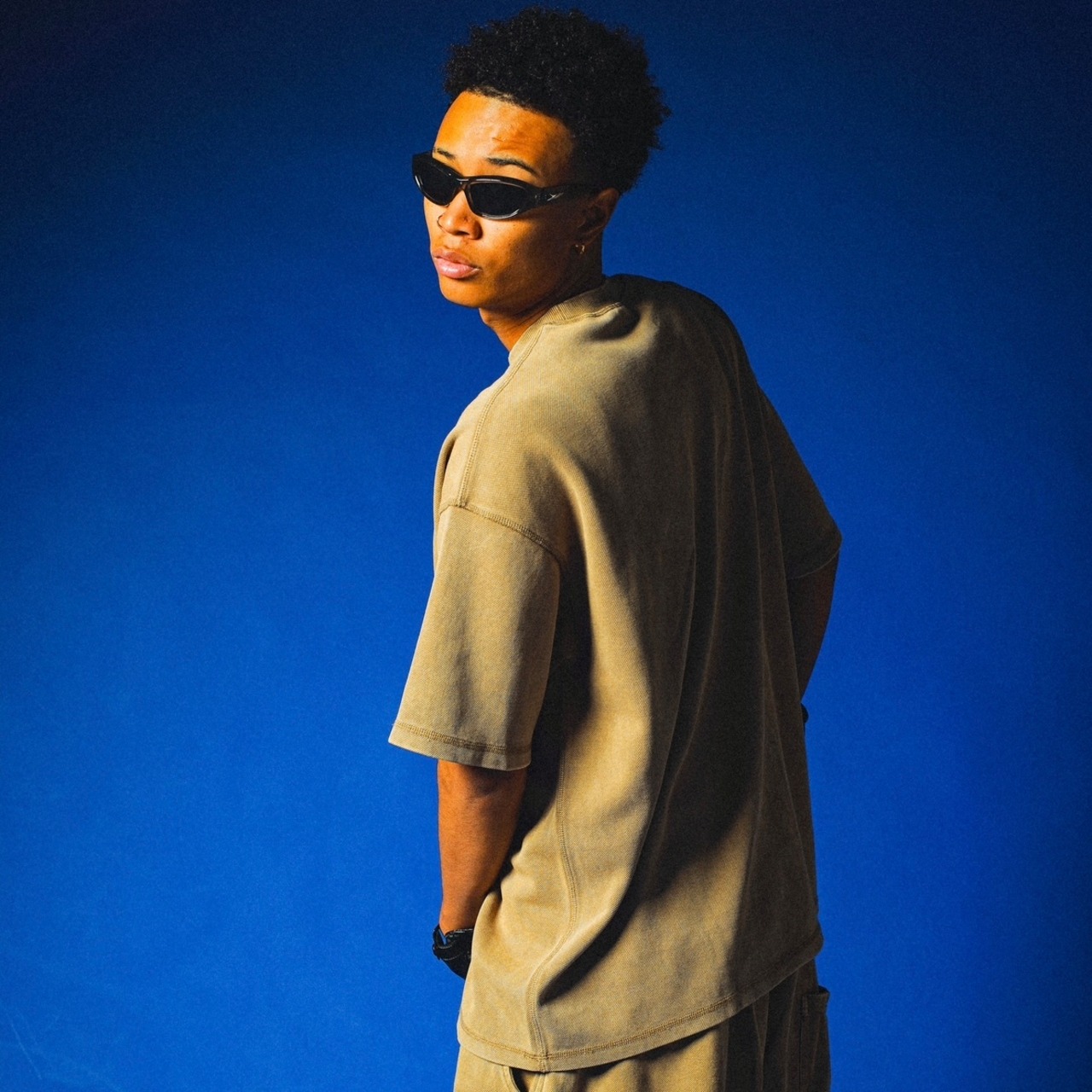 SPARKED LOGO PIGMENT TEE