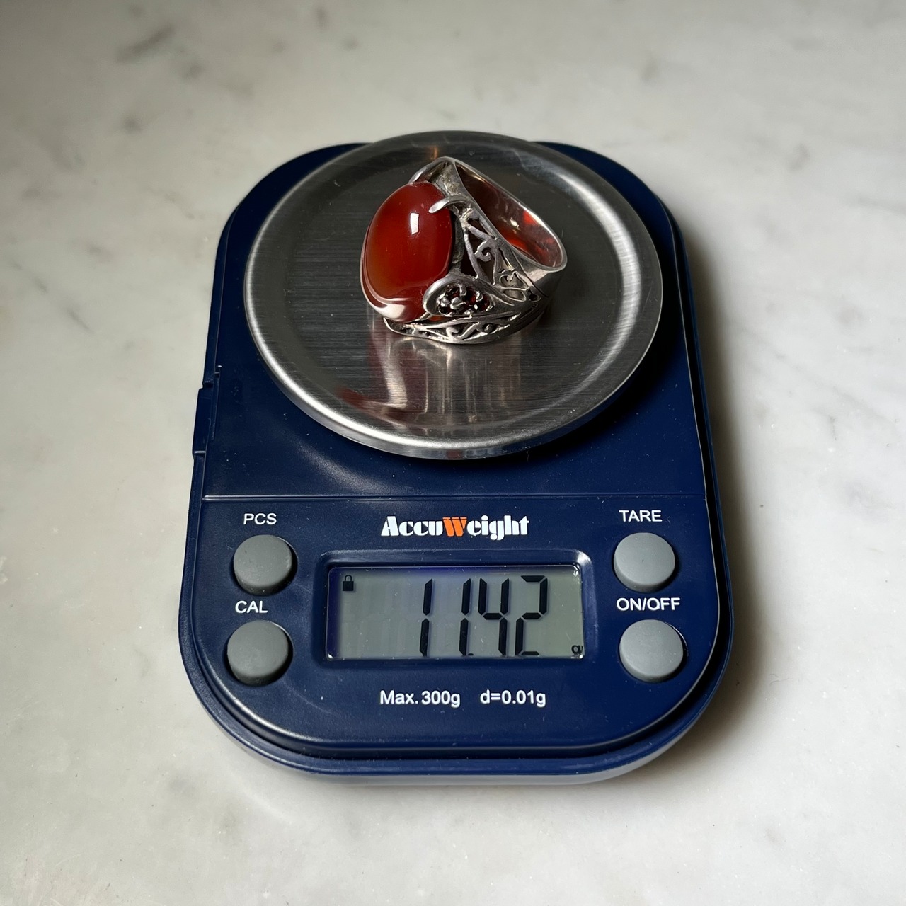 vintage silver arabesque design ring set with carnelian