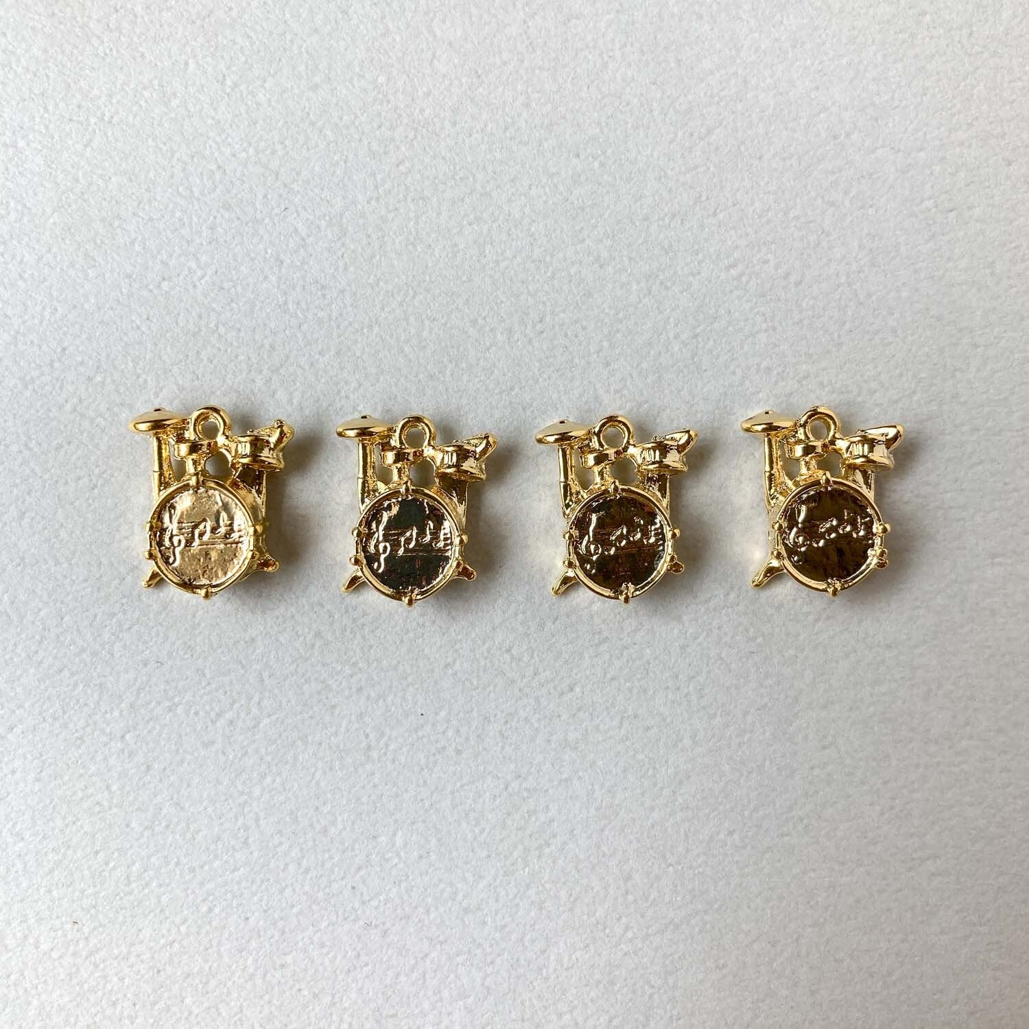 ドラムモチーフメタルチャーム | Dua-アクセサリーパーツショップ