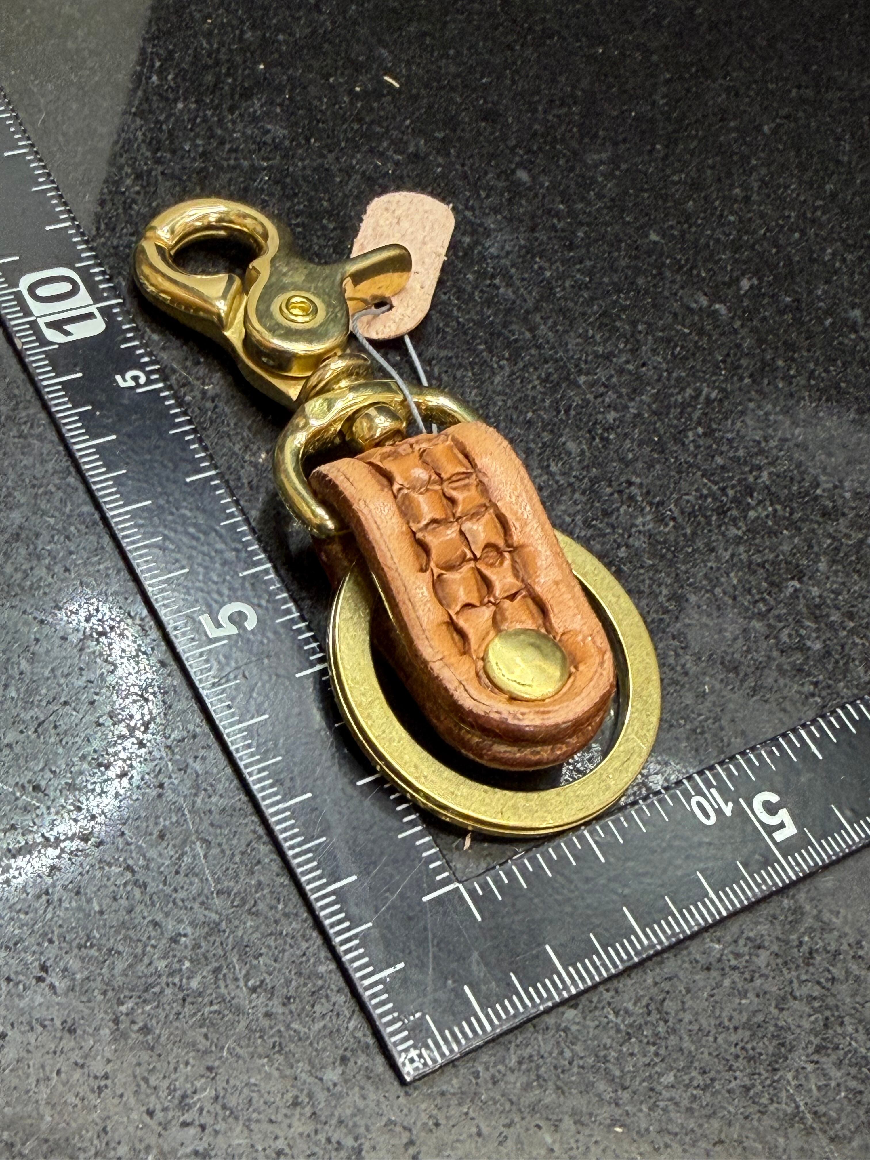 ライトキーホルダー(極小アンダーカットバスケット)