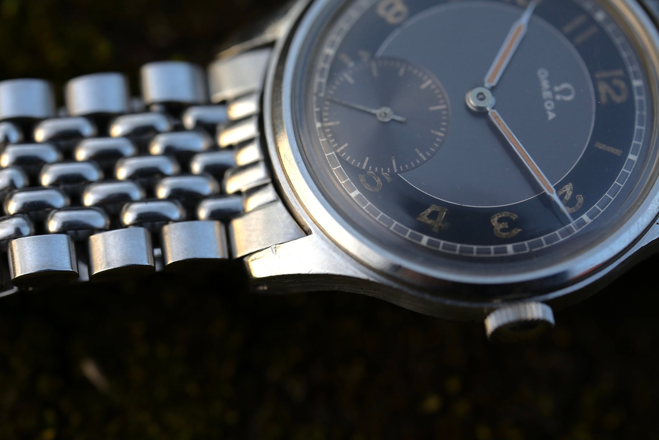 OMEGA】 1940's オメガ スヴェラン ブルズアイ オールラジウム 手巻き