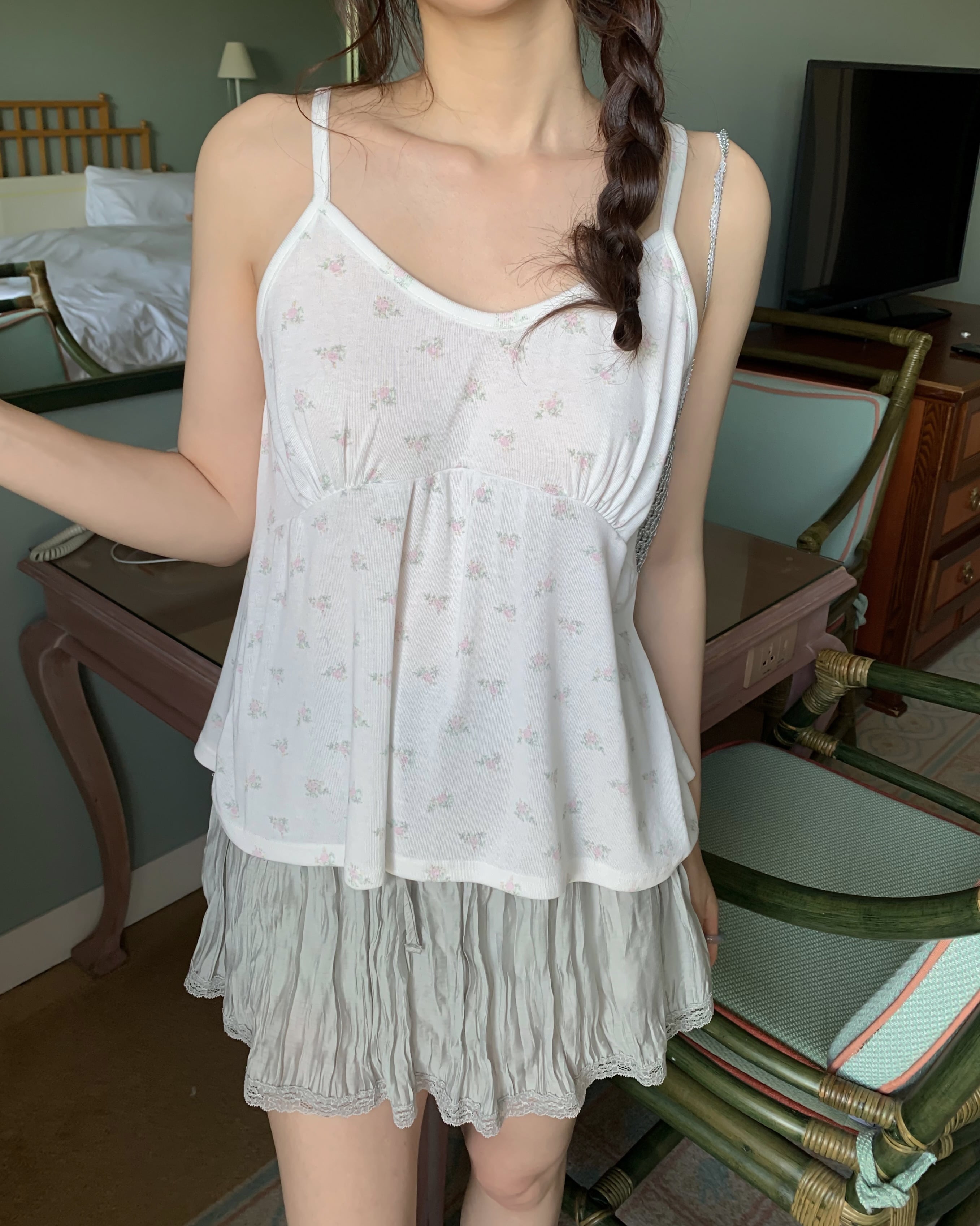 (予約)ezediary / Soft Floral Sleeveless / 2color