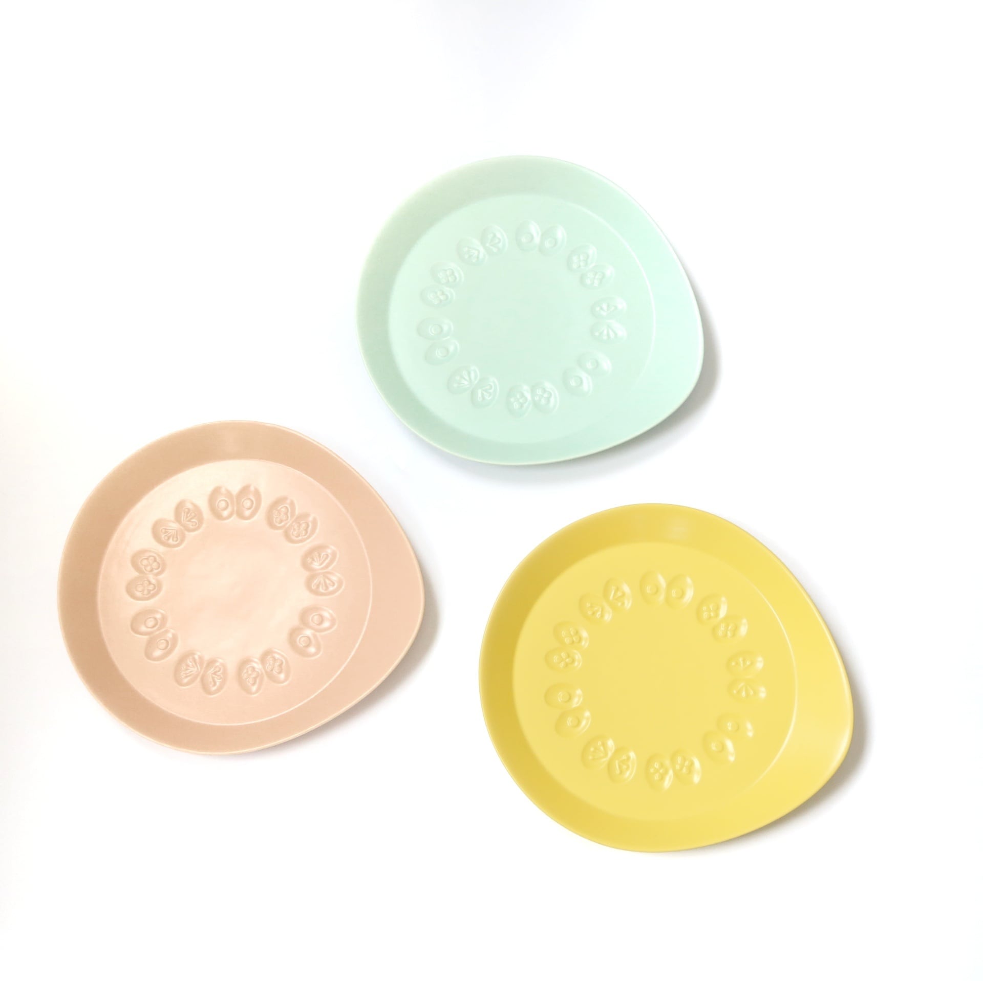 mina perhonen / choucho おおきなおさら / beige・yellow・mint