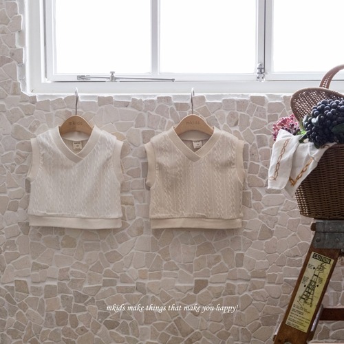 [mkids-kids] tommy knit vest