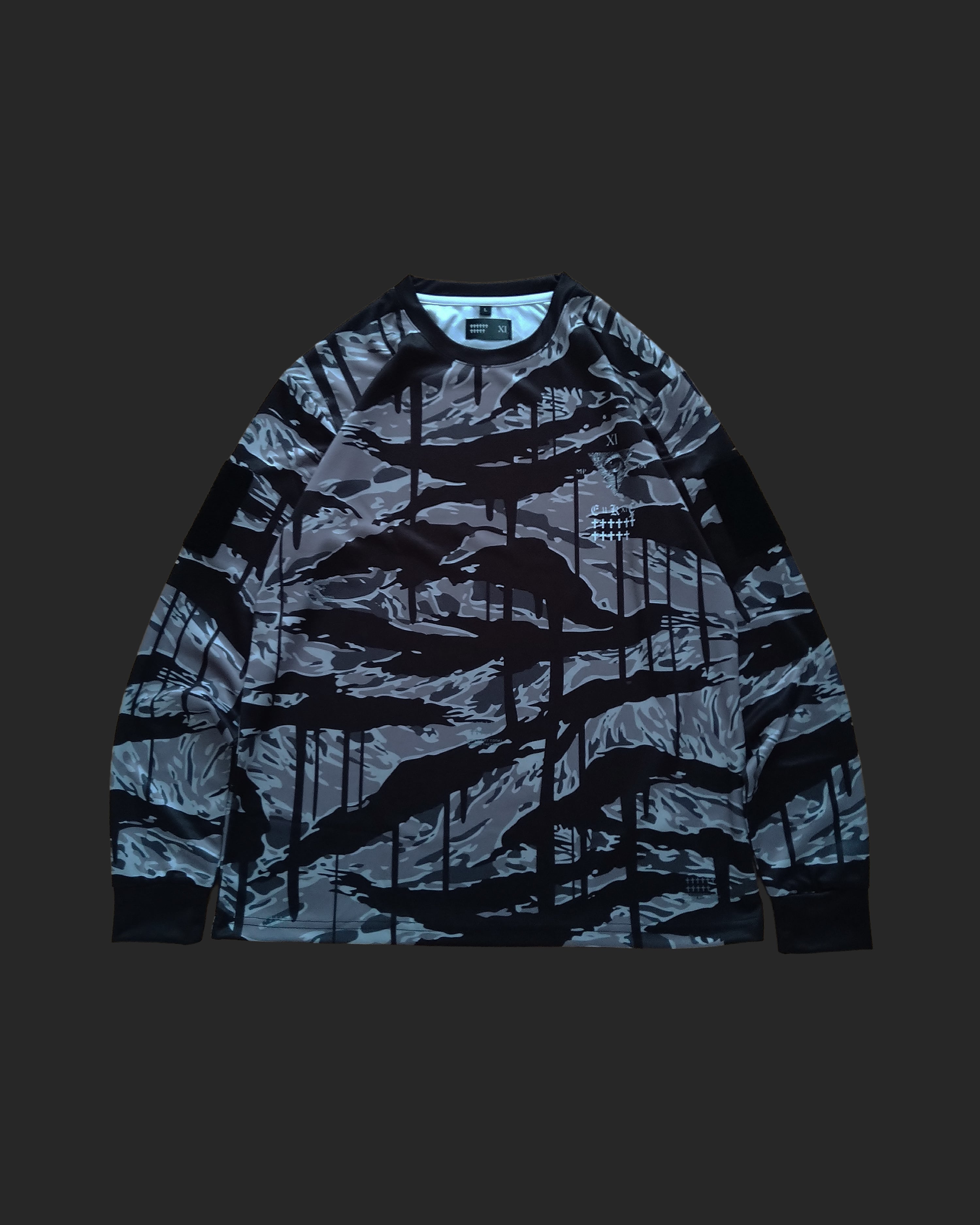 美品　UCQBS【11着限定】 11KILL パターン 半袖シャツ UCQBS