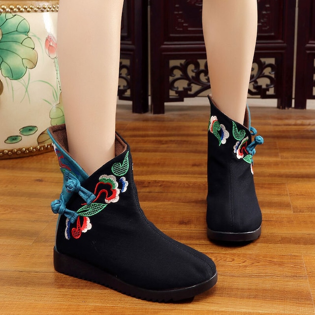 2色選択 刺繍靴 チャイナ靴 唐装漢服シューズ 中華服 チャイナドレス サイズ35-40 ブラック レッド