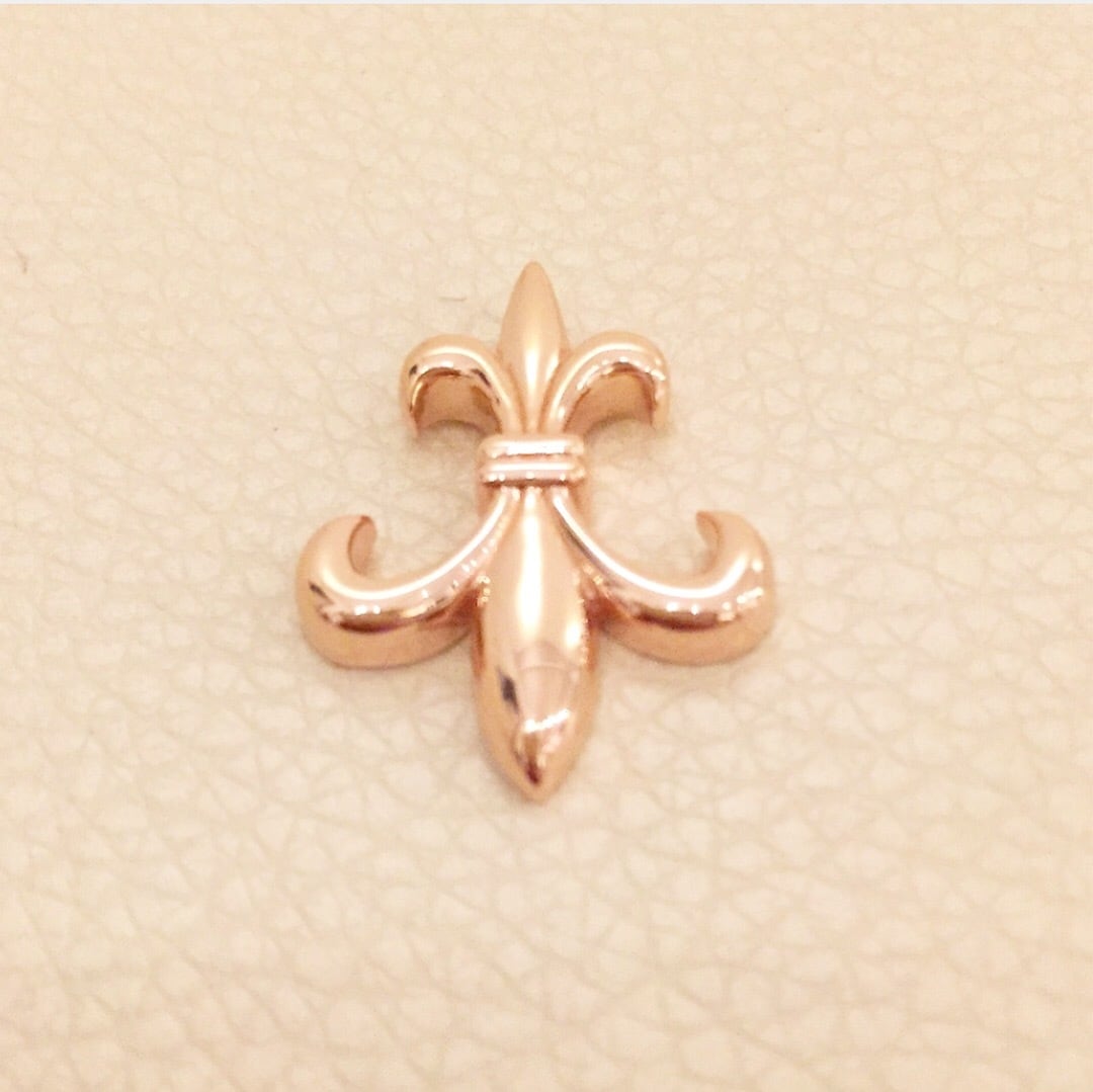 フルールドリス ペンダントトップ | bivio ビーヴィオ