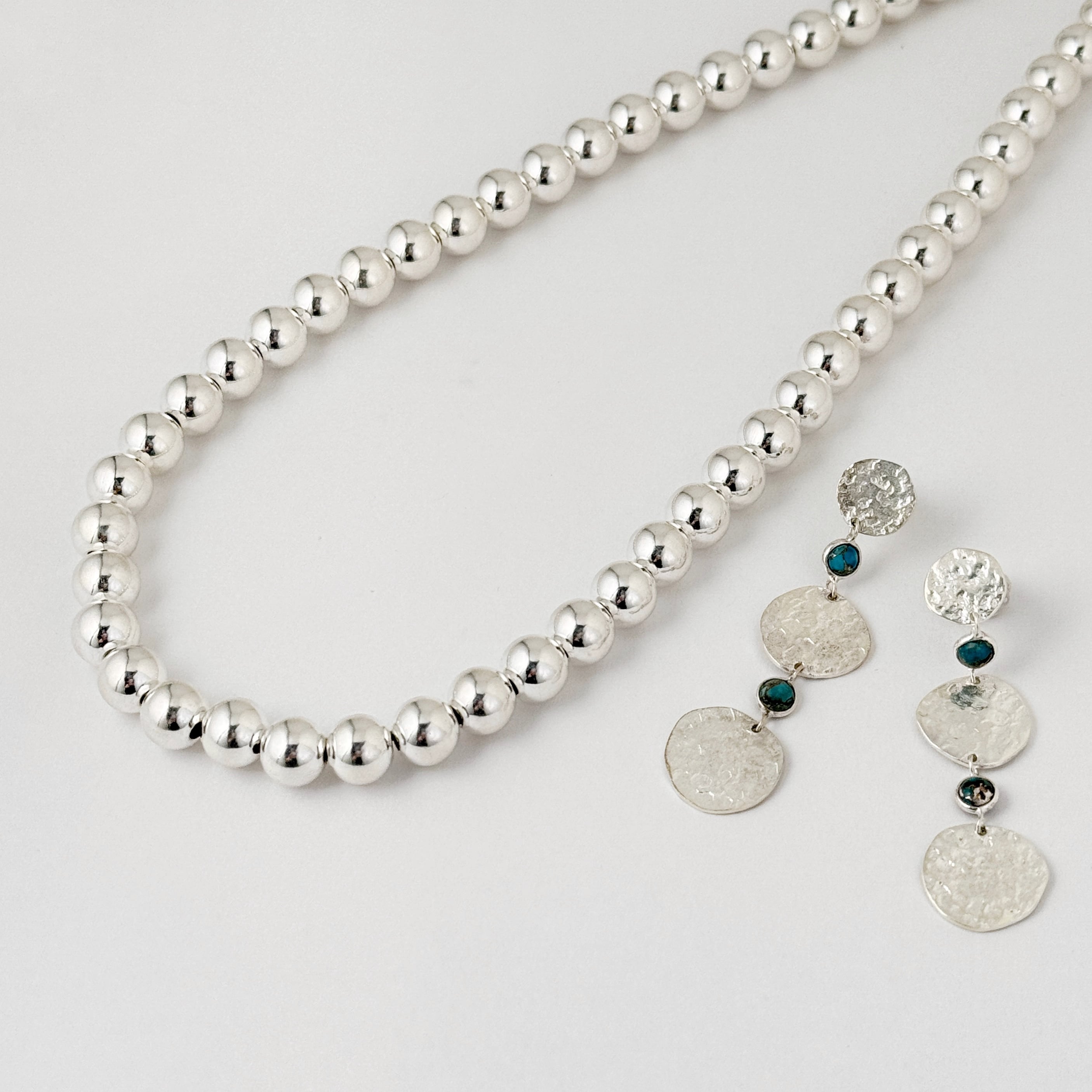 【予約販売】ナバホパール ネックレス 丸玉 8mm 40cm シャイニー《Indian Jewelry》☆