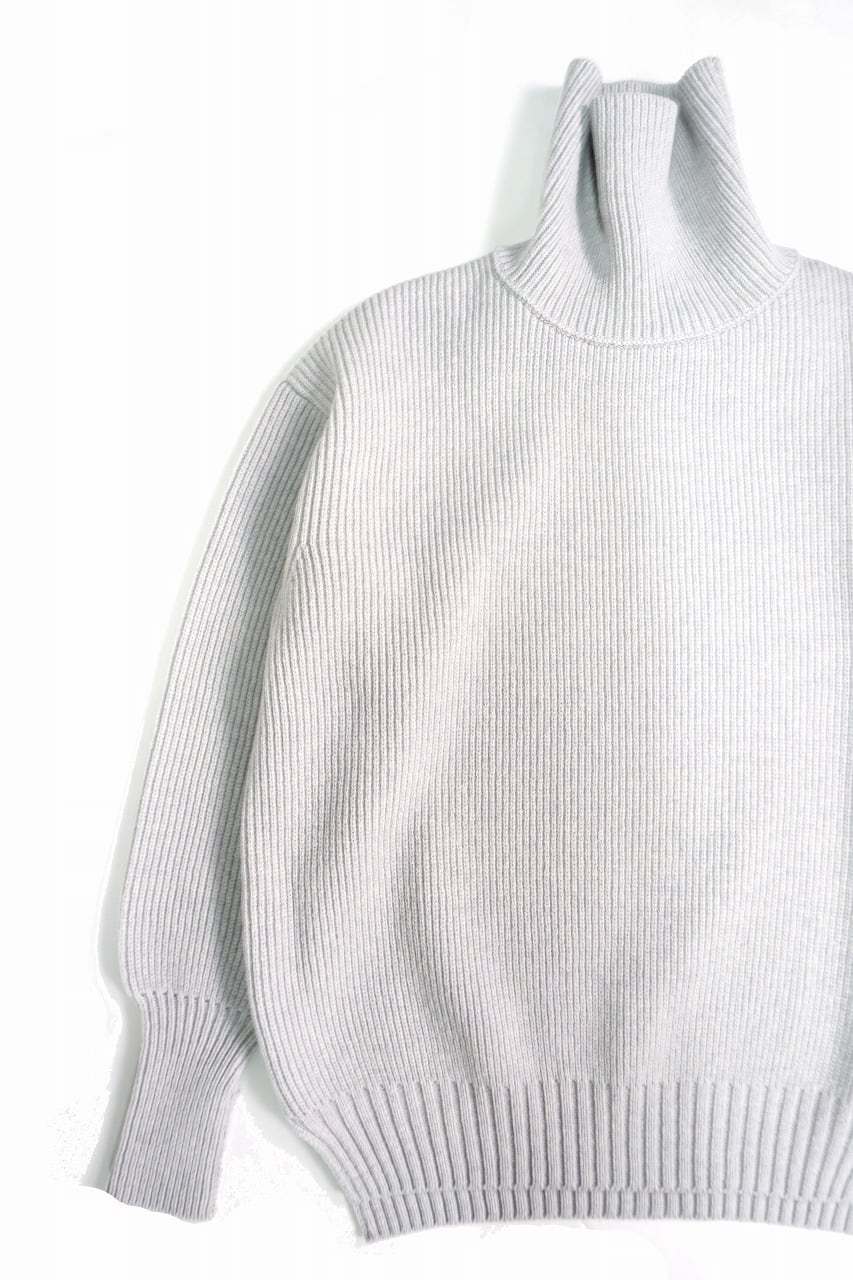 Hand Framed High Neck P/O