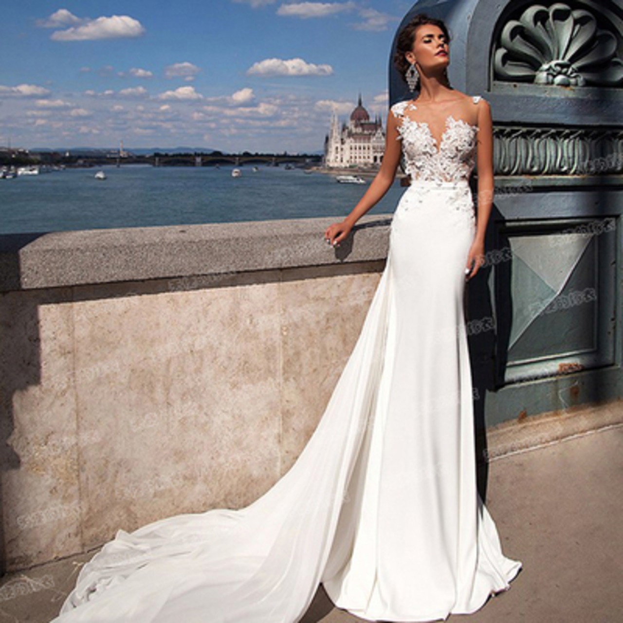 送料無料！エレガント オフホワイト ドレス ワンピース こえる  