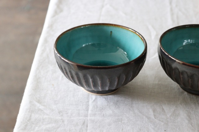 村山大介陶芸研究所　鎬小丼