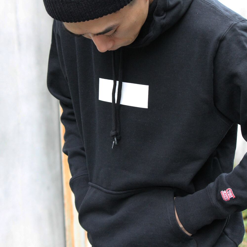 BOX LOGO PULL PARKA #BLACK