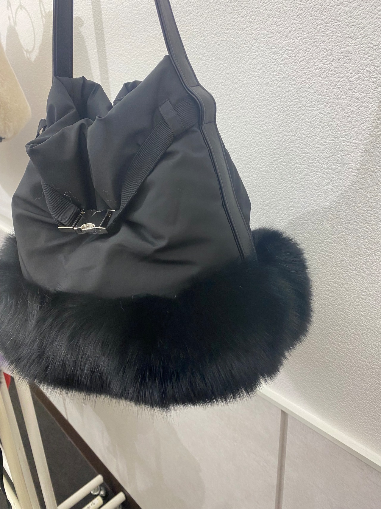 シスター　Sister　オリジナル　ブルーfox×ラムレザー中綿バック