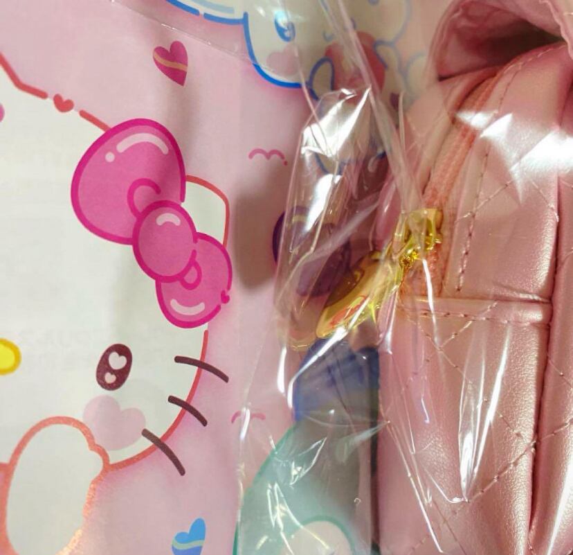 ハローキティー エンジェル キルティング ラブレターポーチ