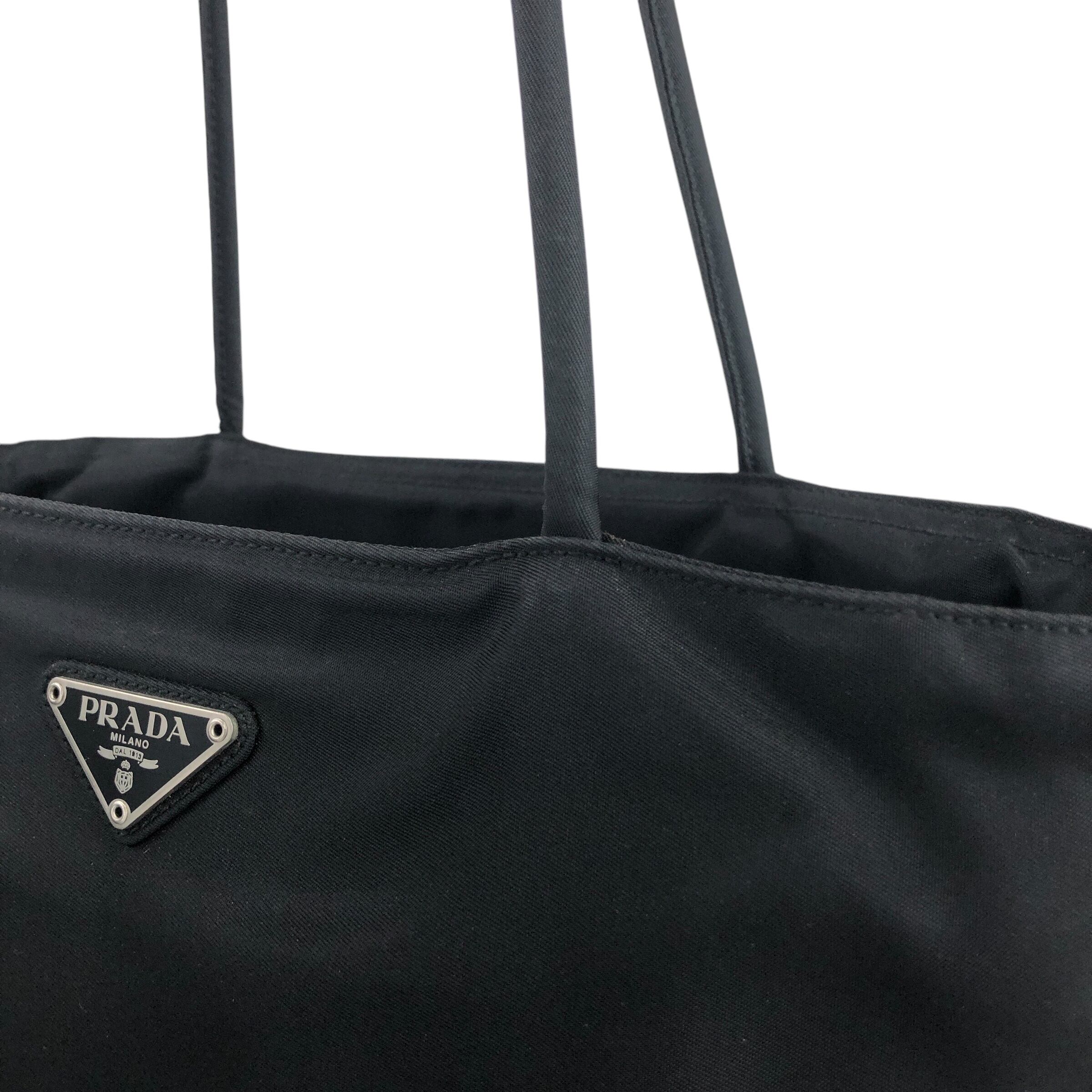 PRADA プラダ トートバッグ ブラック トライアングルロゴ ナイロン