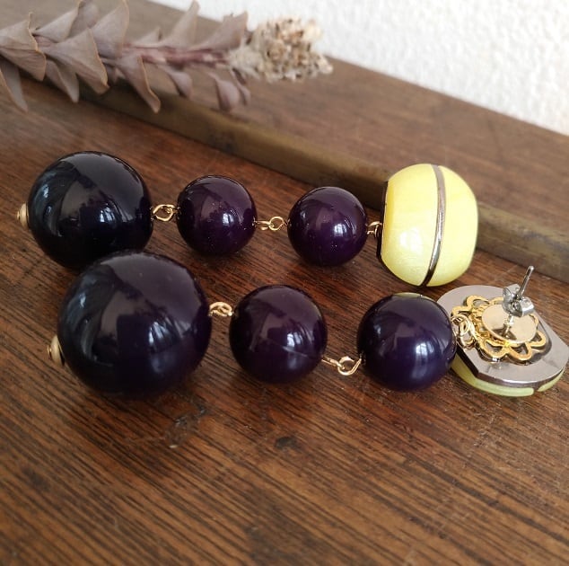 【SALE】キイロレトロボタンのピアス(vintage botton vintage part)