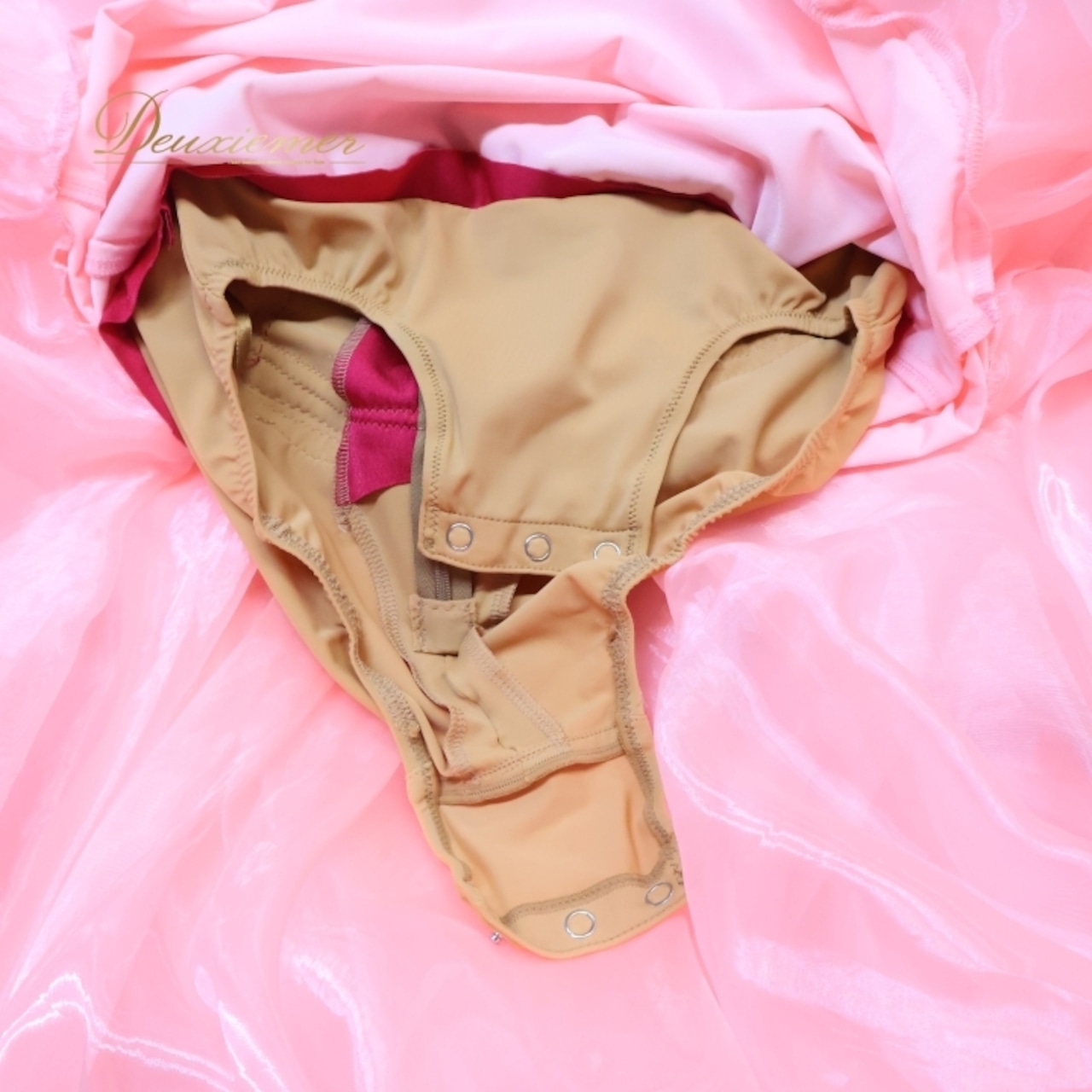 社交ダンス 衣装 凛舞 チャコット Chacott クリスアン chrisanne スタンダードドレス ワンピース ドレス フロート レース ピンク チュール イングランド製 かわいい デモ 競技 ダンス パーティ 発表会 ピンク系 かわいいドレス 豪華 イベント用 ダンス用 衣装 Mサイズ 競技会 発表会用