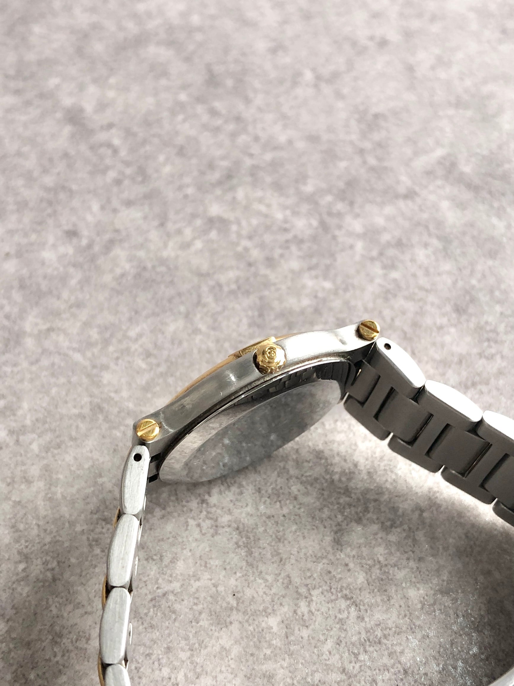 GUCCI グッチ 腕時計 シルバー ゴールド ステンレススチール