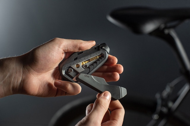 Knog FANG　【Pocket multi tool】