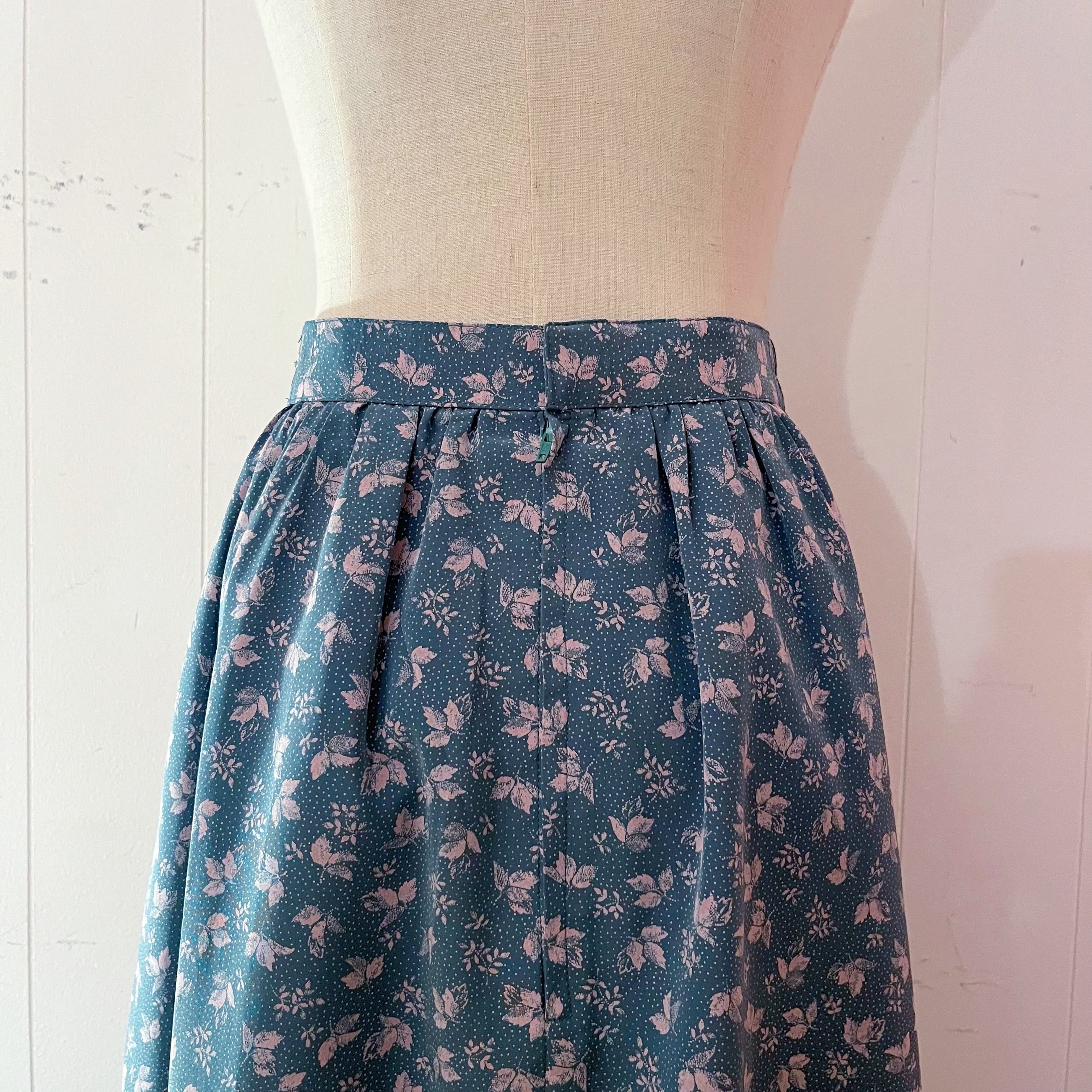 mini leaf green gather skirt