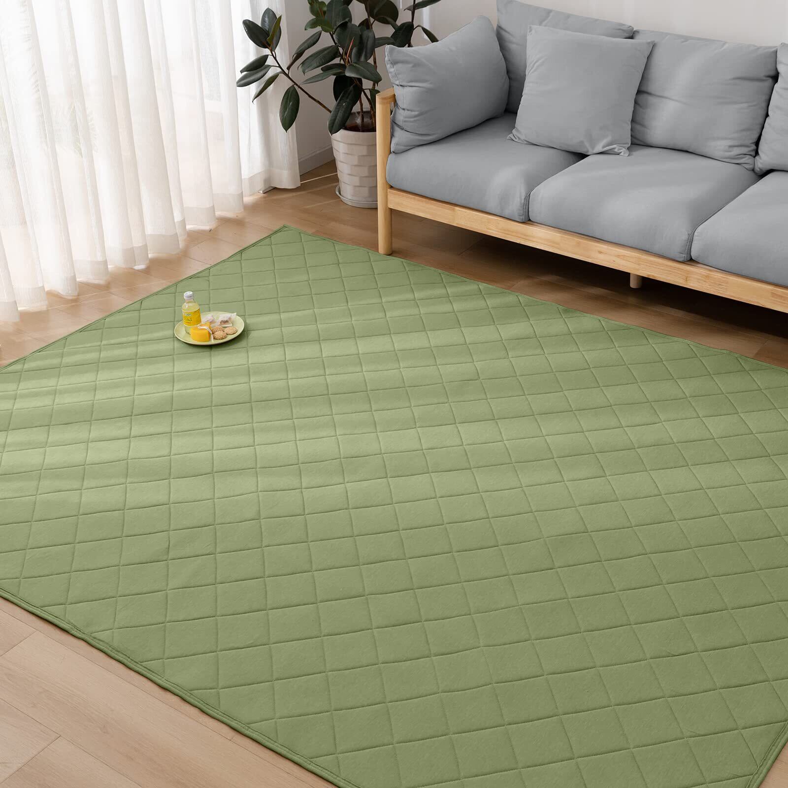 【在庫処分】Keusnix ラグ カーペット キルトラグ 3畳 190x240CM ラグマット 綿 春夏に向き 洗える 滑り止め付き 抗菌 防臭 防ダニ サラサラ肌触り リビングマット オールシーズン快適 軽量タイプ グリーン