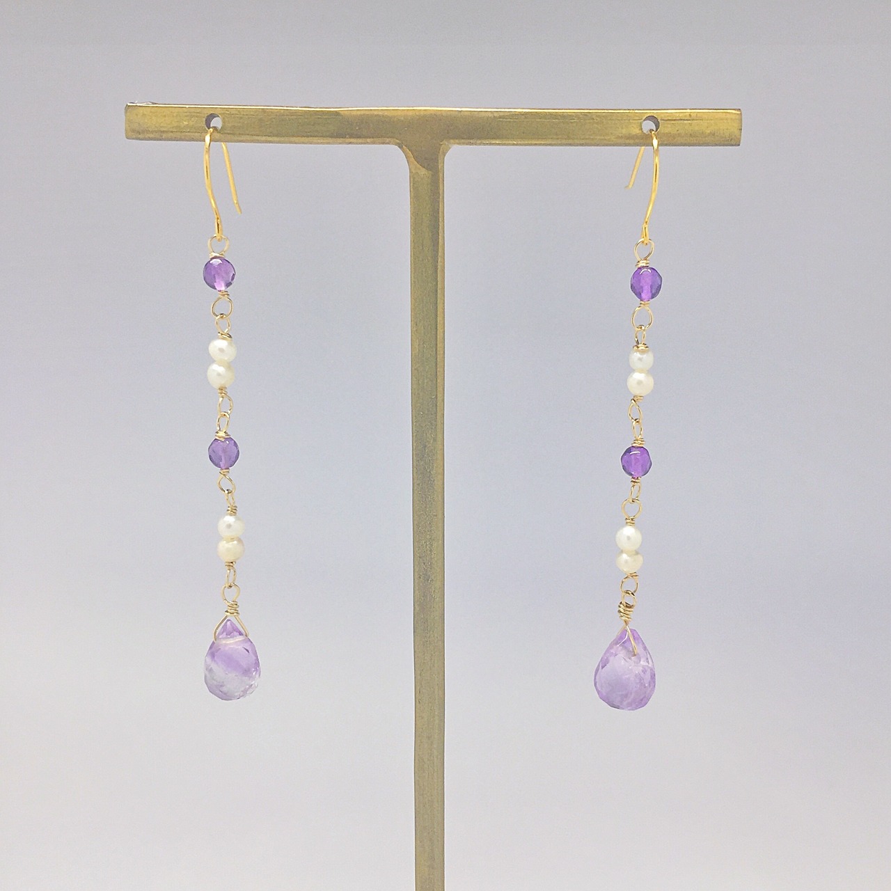 女性らしいエレガント！淡水パール アメシスト ドロップ イヤリング & ピアス mm1112