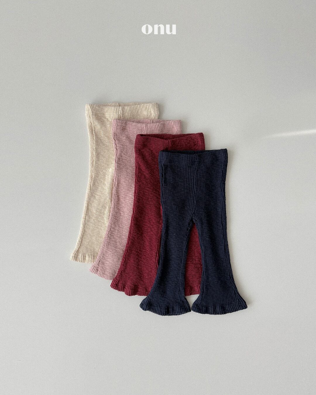 予約⌇onu/ Ribbed spandex pants