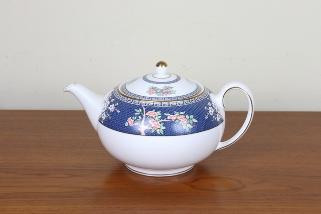 ウェッジウッド　ブルーサイアム　ティーポット　WEDGWOOD　イギリス　ヴィンテージ　つ59