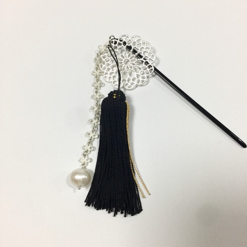 本真珠の簪 〈かんざし〉正絹 房飾り　根付け 髪飾り パール 和小物 帯飾り　SELL