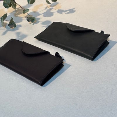 B.stuff　新色入荷！薄手の長財布(シダーウッド)