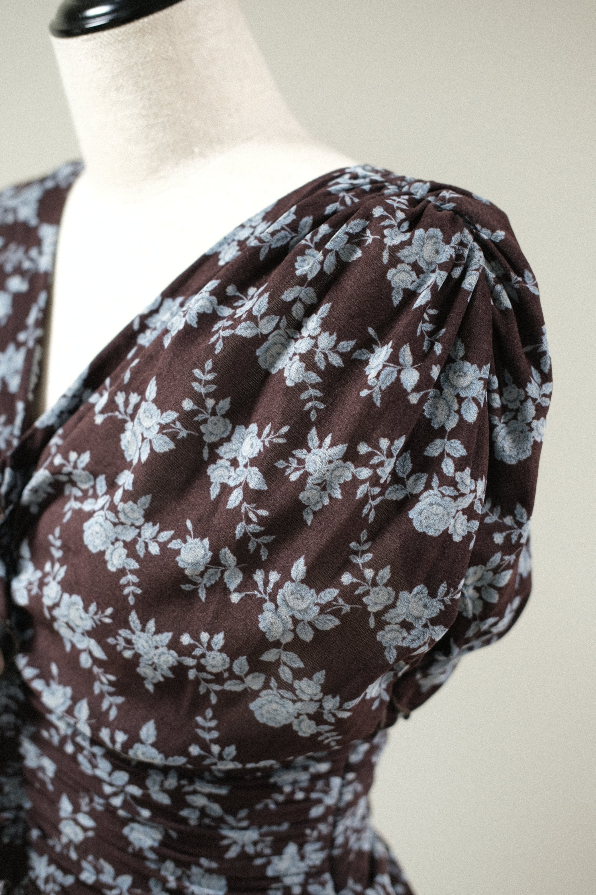 FETICO】ROSE VELVET TULLE SHIRRING TOP | loop