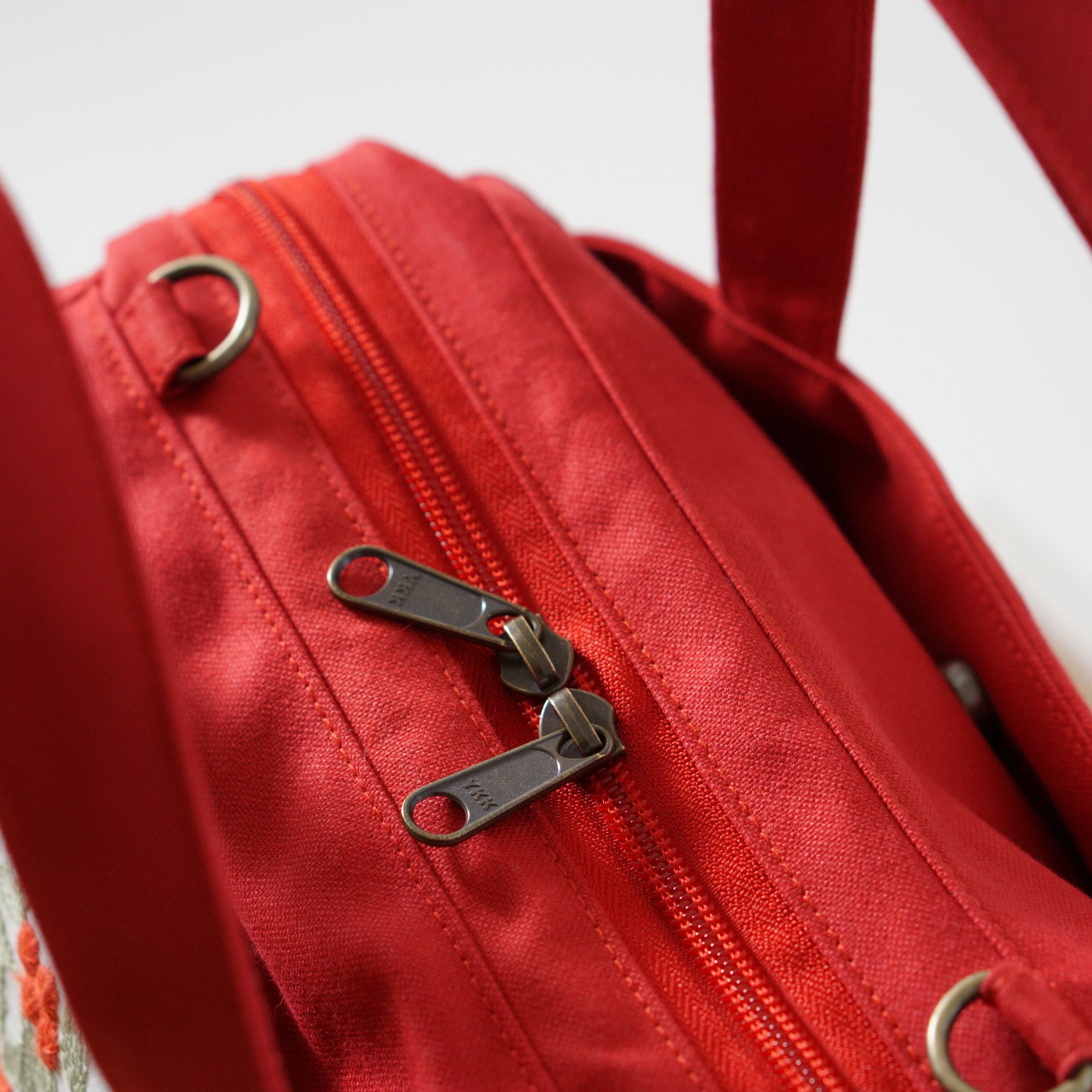 f.ぽってりボストンL フォローイングデイ ミナペルホネン 特別仕様現品1点のみ ぽってりボストン embroidery flower | Litta