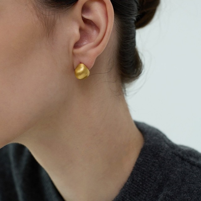 ミニマル ドロップ メタル ピアス　2col　H10245