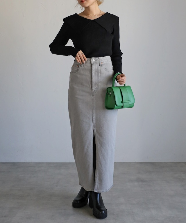 セーラーカラーリブニット