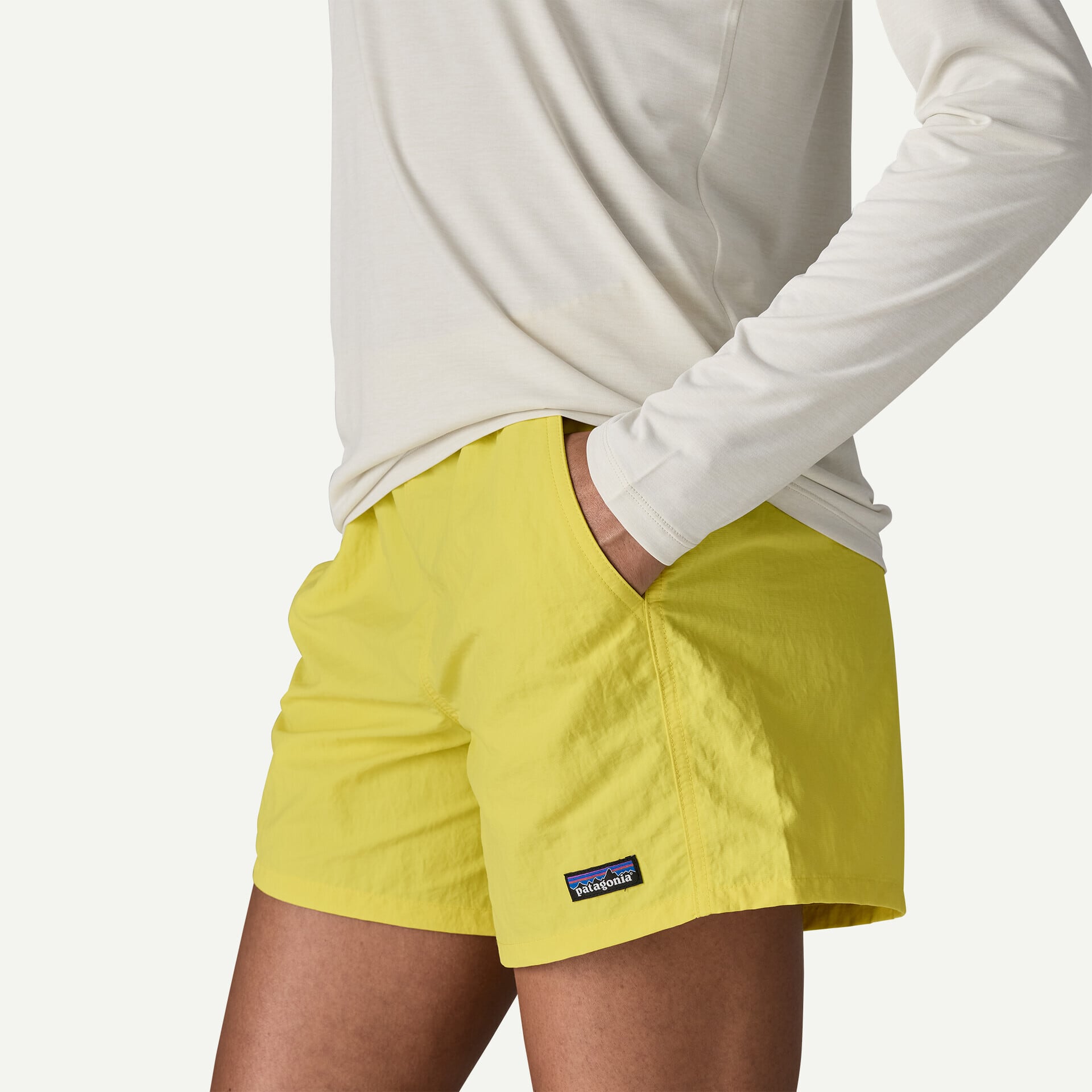 パタゴニア ウィメンズ・バギーズ・ショーツ 5インチ Lemon Zest