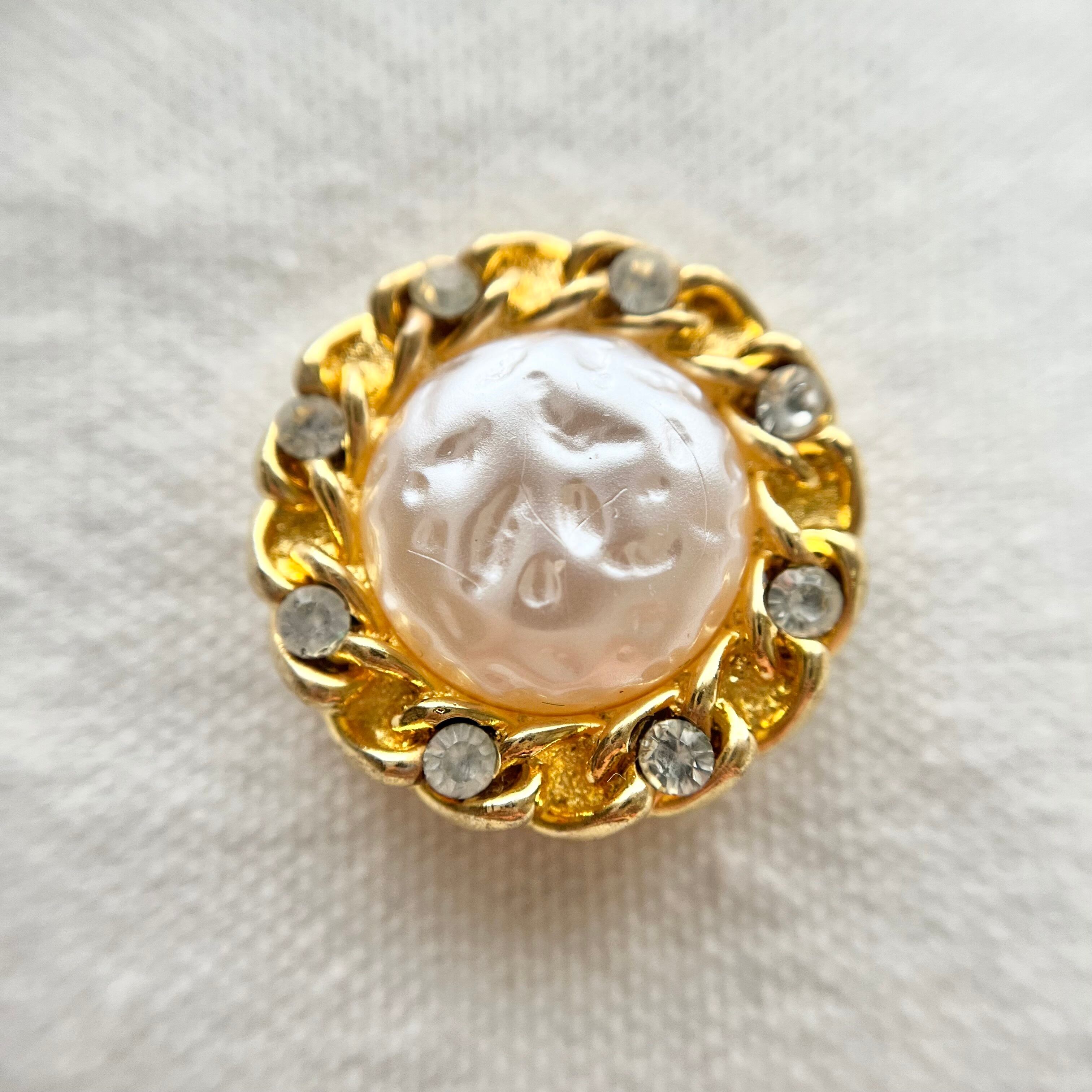 ラインストーンフレーム×ホワイトパール 25㎜