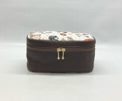 バニティポーチ  アクファクトゥム　ドイツ　どうぶつ　フクロウ｜とりさん工房ーかわいいハンドメイドポーチ