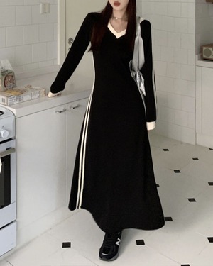 サイドラインVネックカジュアルワンピース  A0931