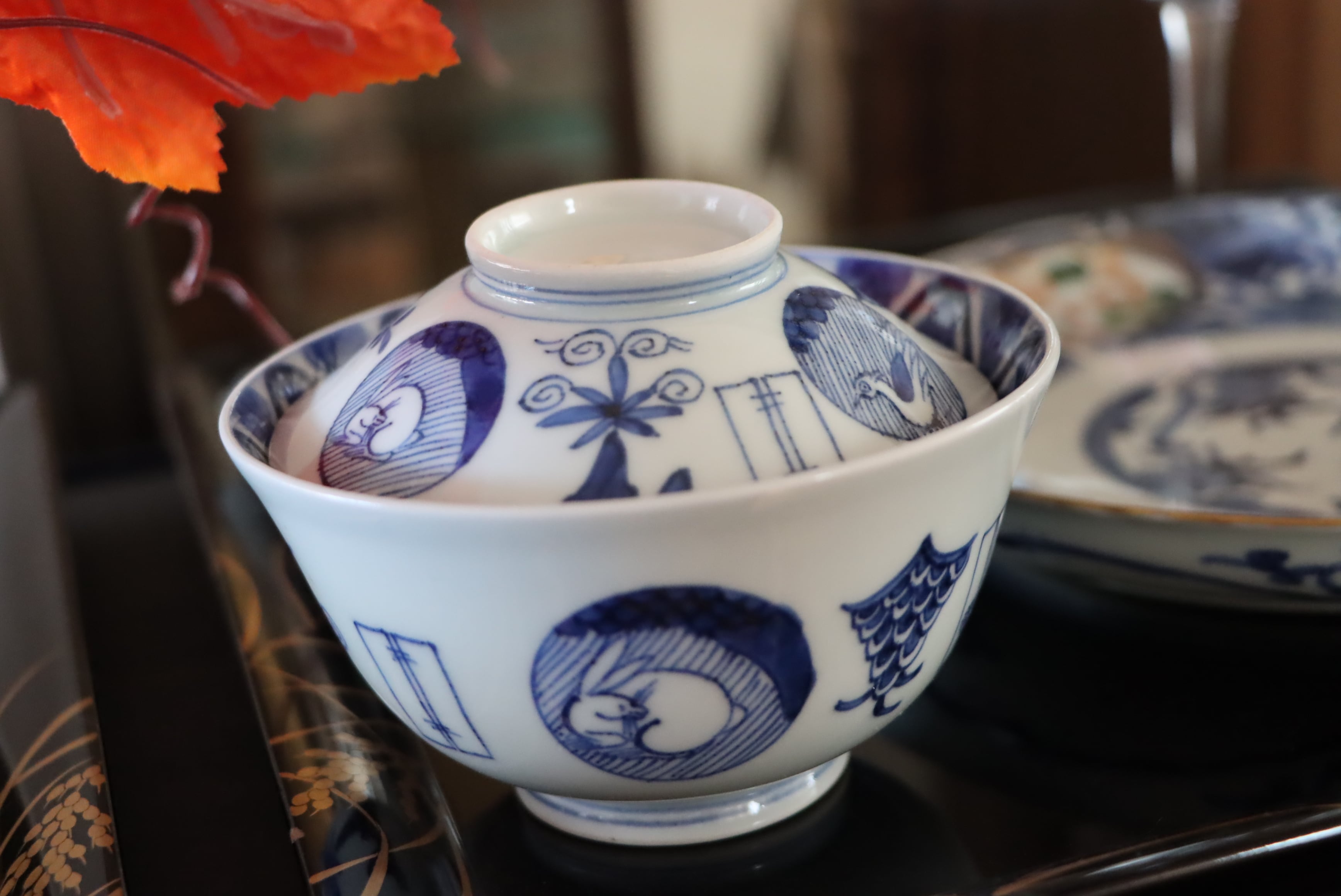 伊萬里　兎紋蓋付碗 古伊万里 染付 兎龍鳥文 蓋茶碗/Old Imari covered bowl | (有)新原美術