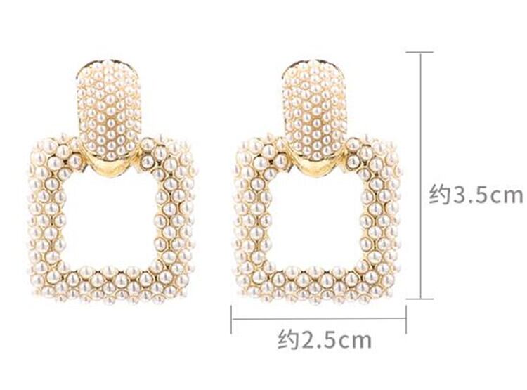 今季絶対ゲットしたい 真珠 シルバーニードル 耳ピン ピアス スクエア