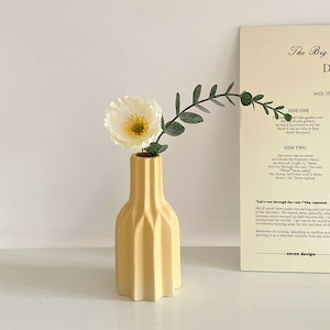【VASE】韓国風不規則折り紙の花瓶