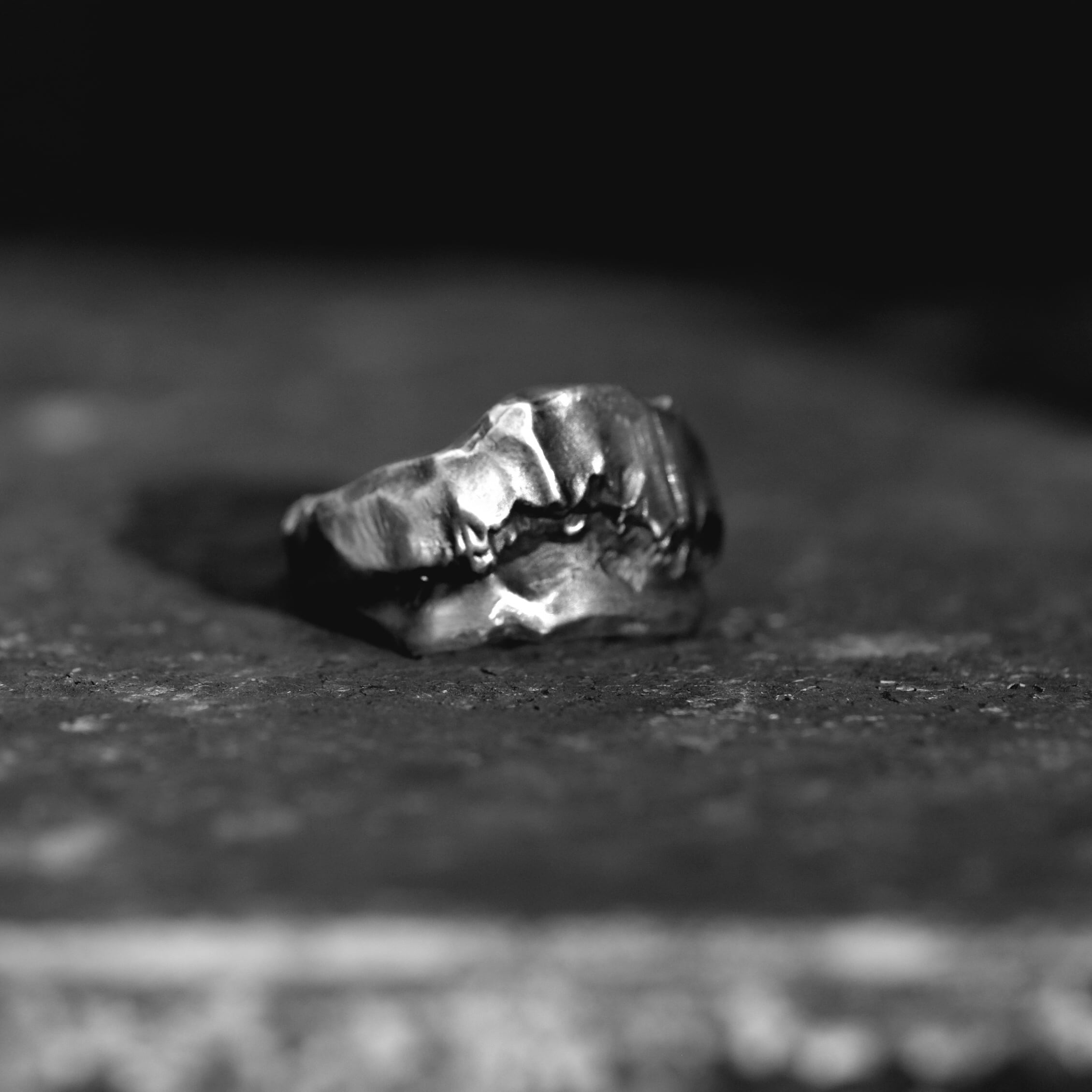 Cracked Ring | VAINON