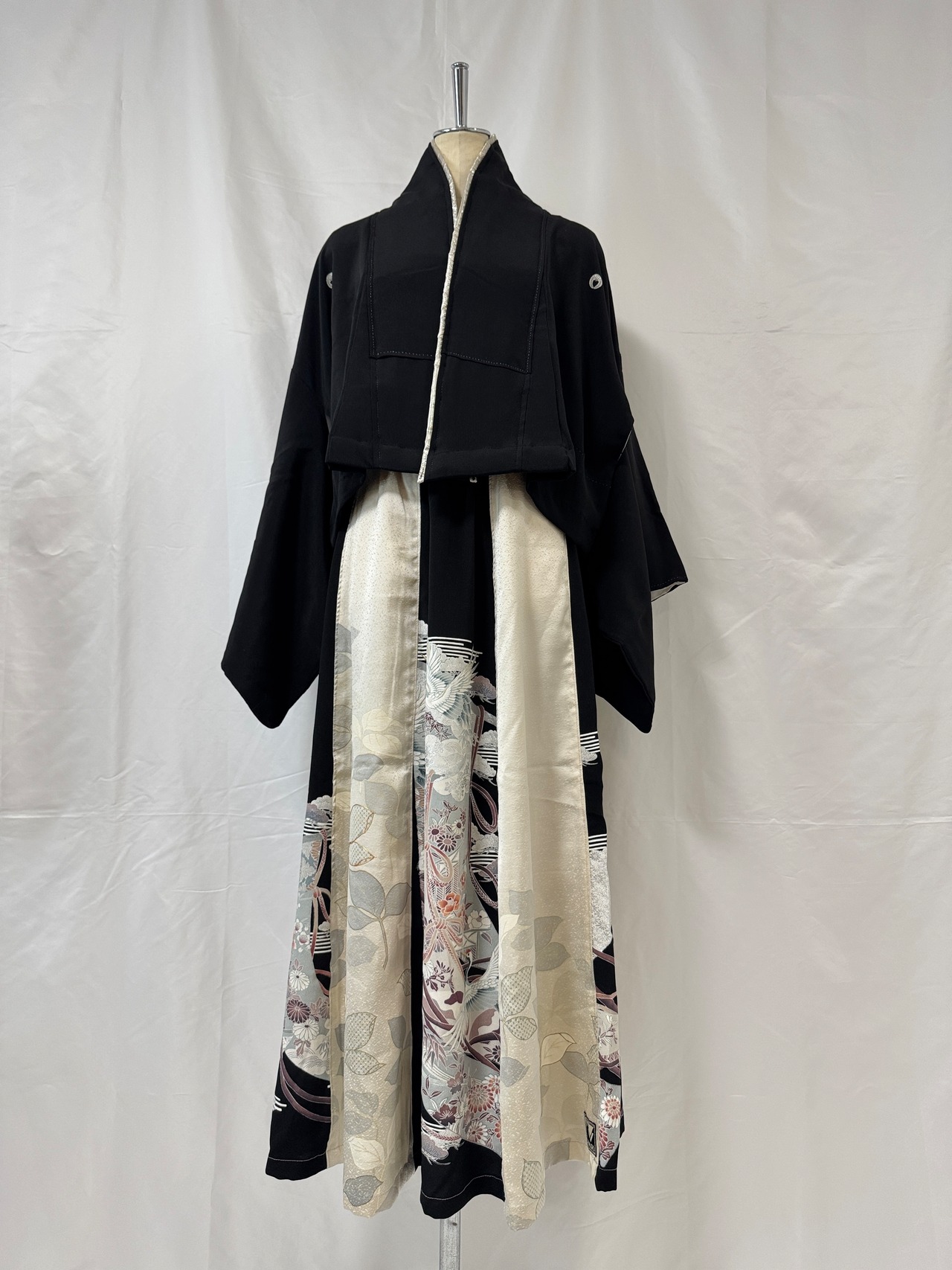 Two piece sets 490 2jacket+1skirt