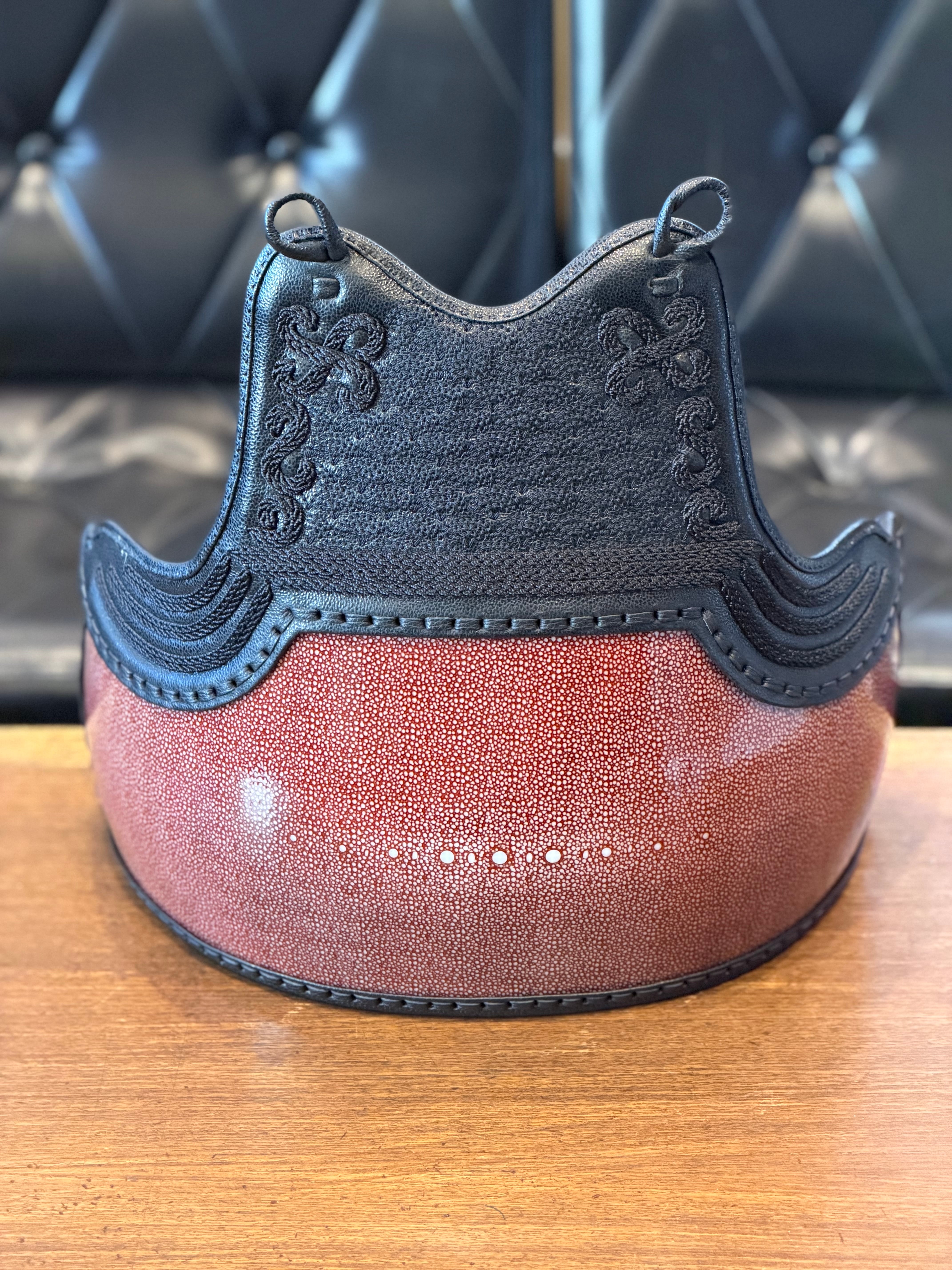 【✨予約販売✨】【最新胸と最新胴のコラボ✨】【胸M.L.L+1cmサイズ】 『風雲飾り胸』鮫皮型強化樹脂胴 赤