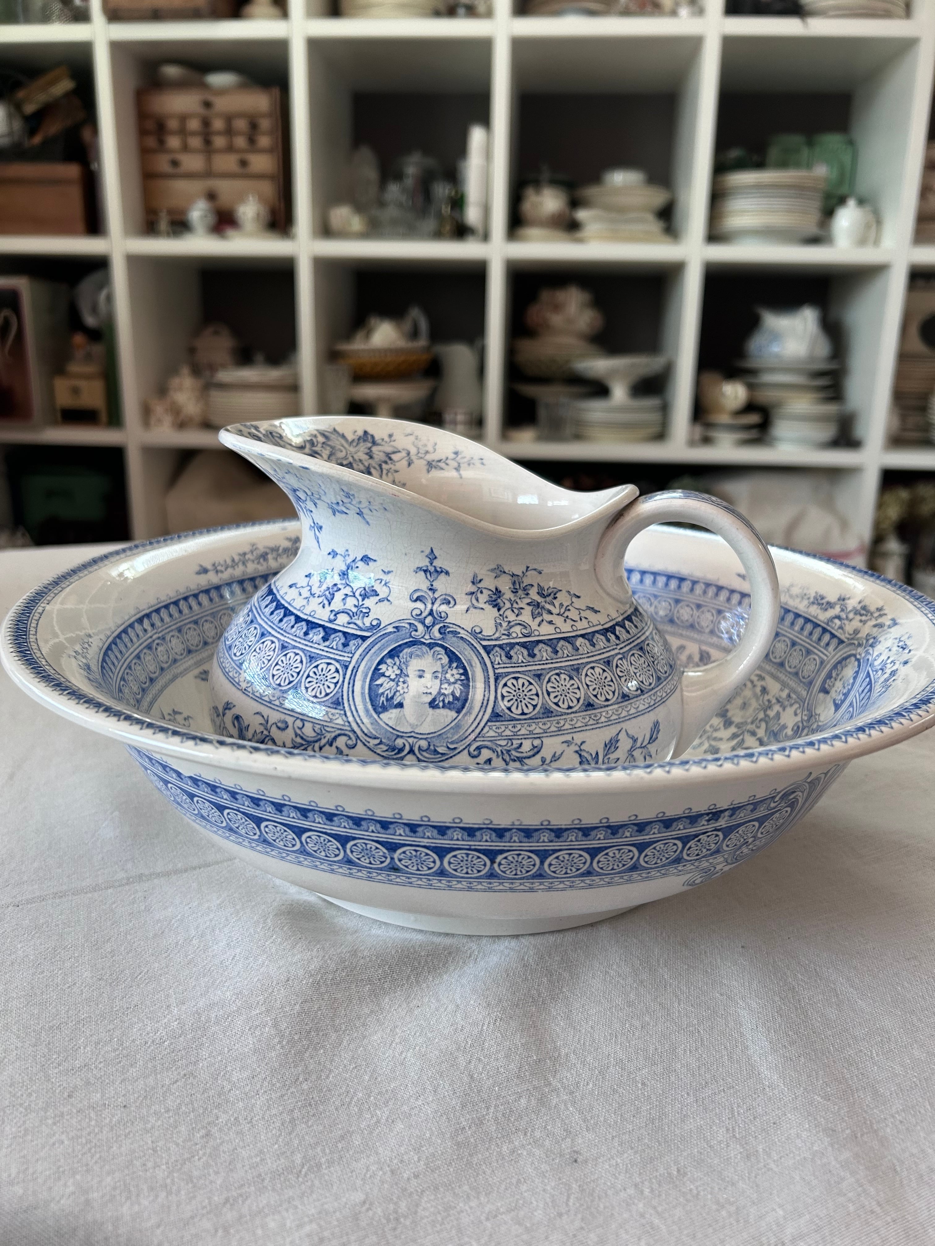 陶器製品 | ｱﾝﾃｨｰｸ ﾎﾞﾝﾇ ｼｬﾝｽ