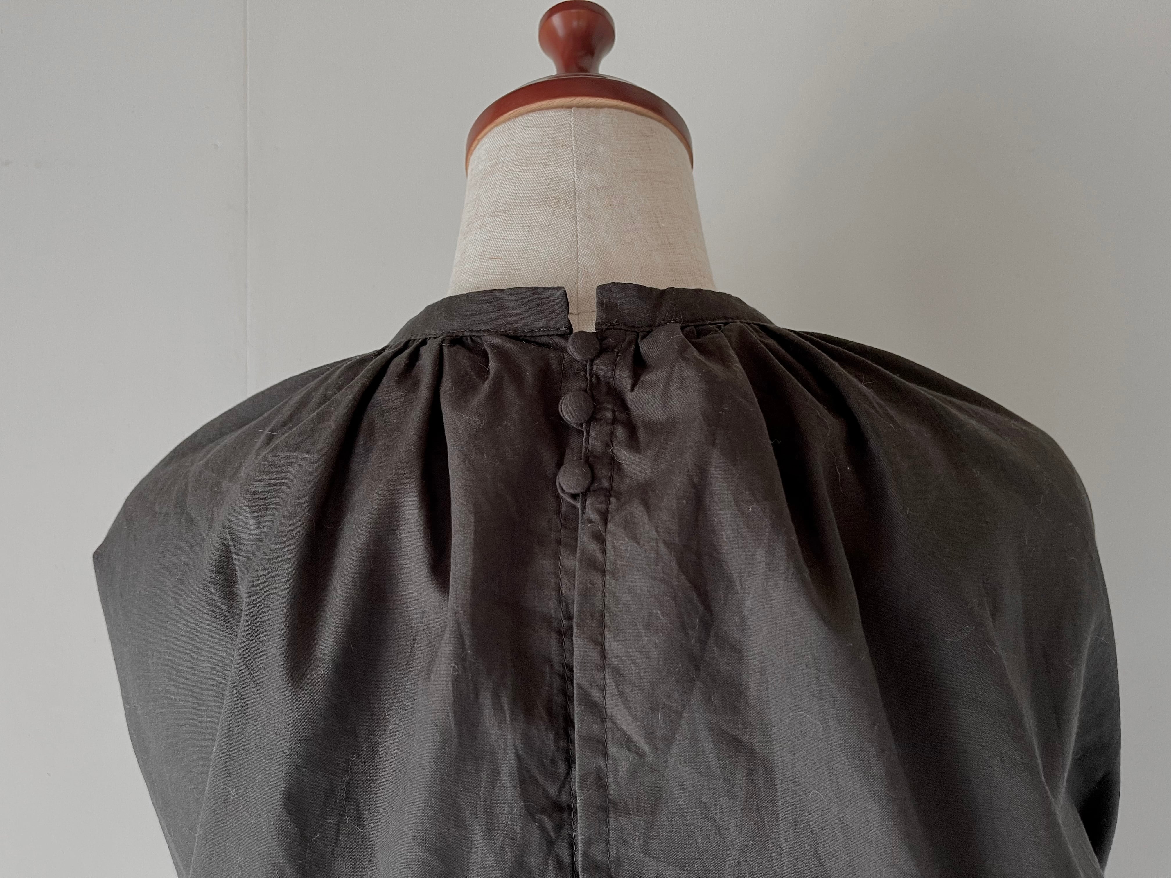 エプロンワンピース