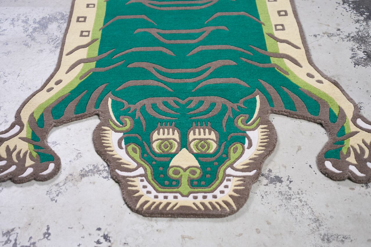Tibetan Tiger Rug 《Lサイズ•ウール・オリジナル3・サファリグリーン
