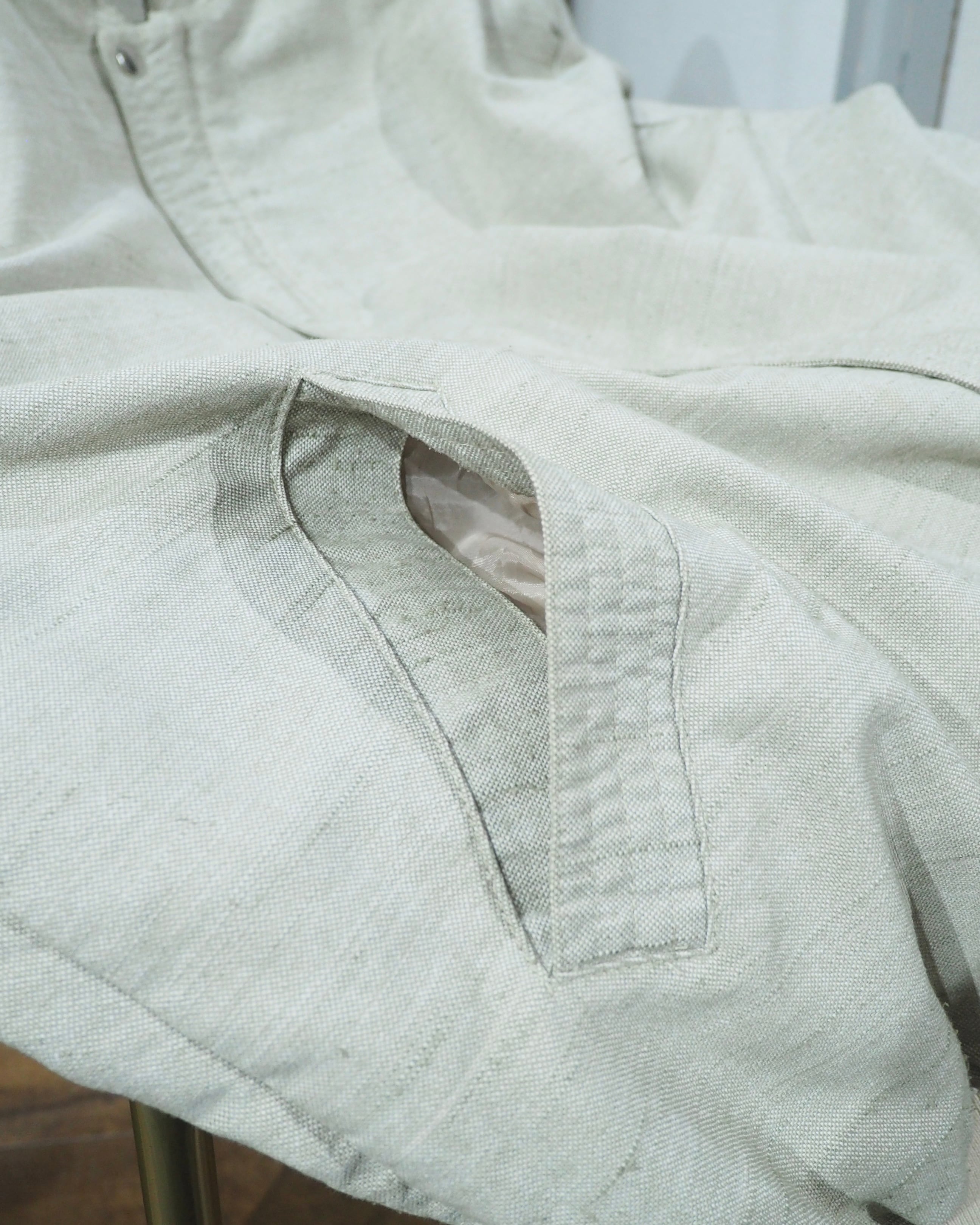 ” 無垢 ” Ecru White Color vintage Over silhouette No collar jacket