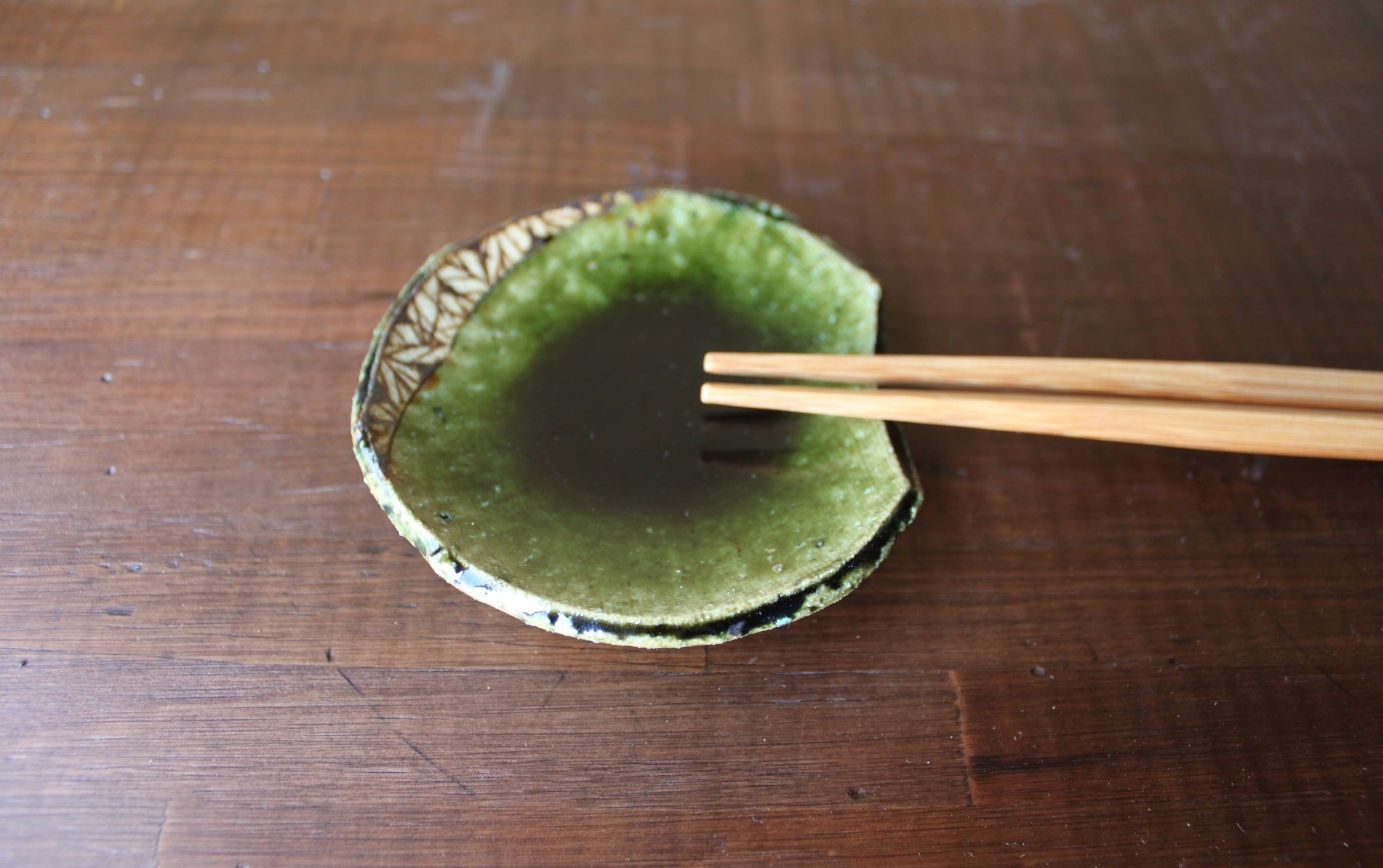 織部鉄絵豆皿（箸置） | 棚橋淳陶房ーshop